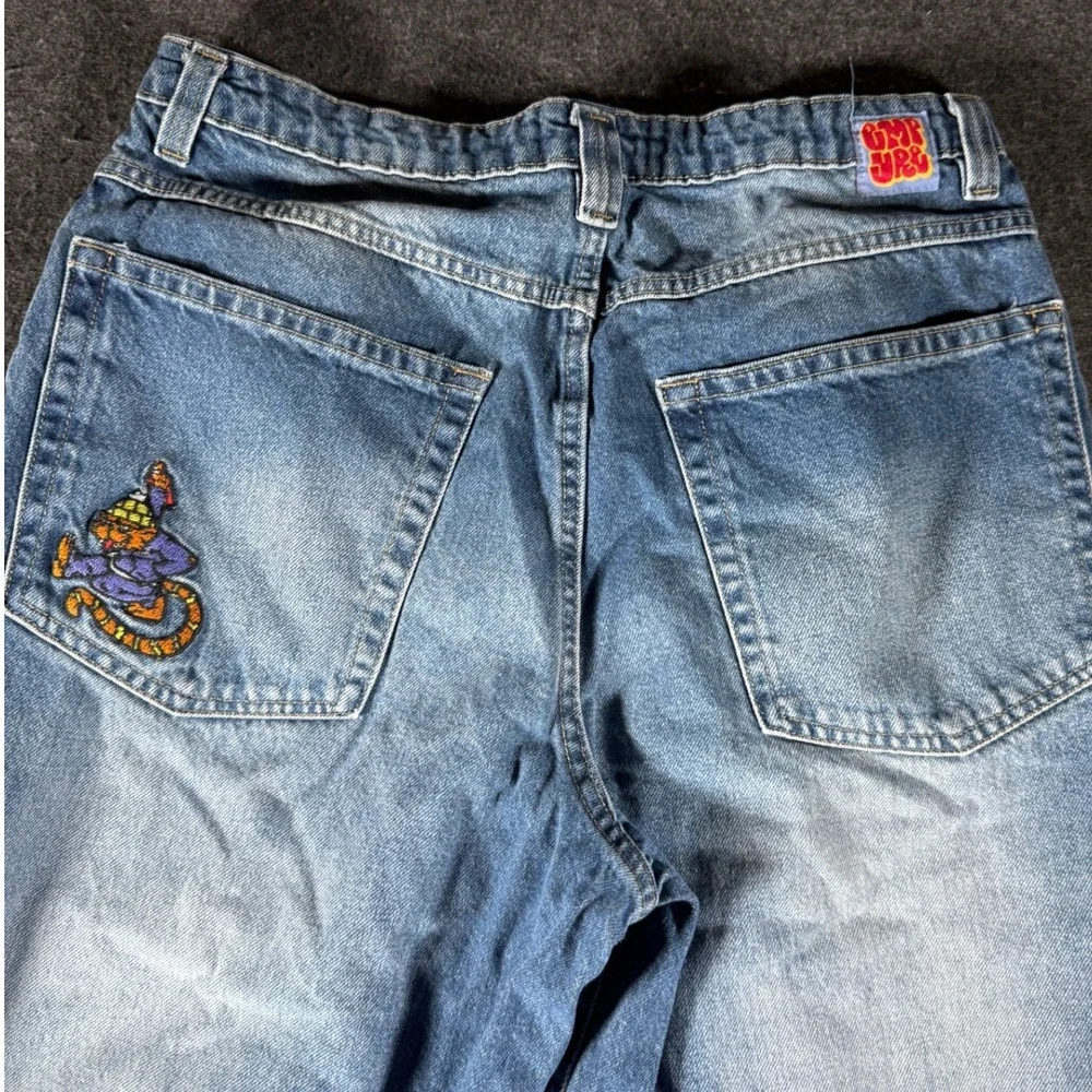 Empyre vintage inspired